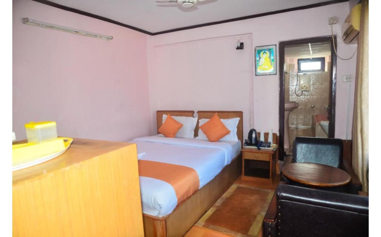 Hotel Travel Inn Pokhara Exterior photo
