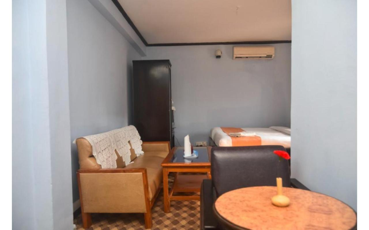 Hotel Travel Inn Pokhara Exterior photo