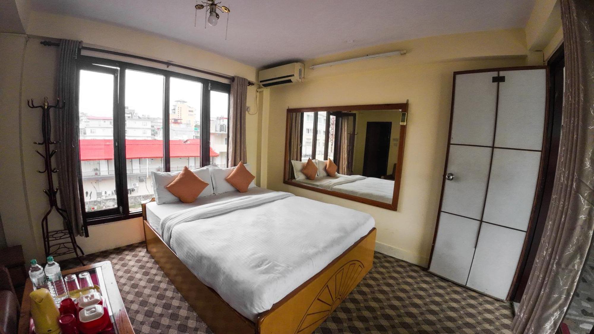 Hotel Travel Inn Pokhara Exterior photo