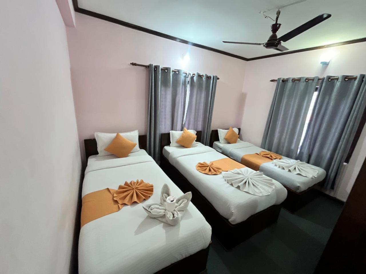Hotel Travel Inn Pokhara Exterior photo